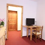 Waldhaeusel Hotel 3*