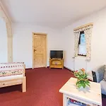 Waldhaeusel Hotel