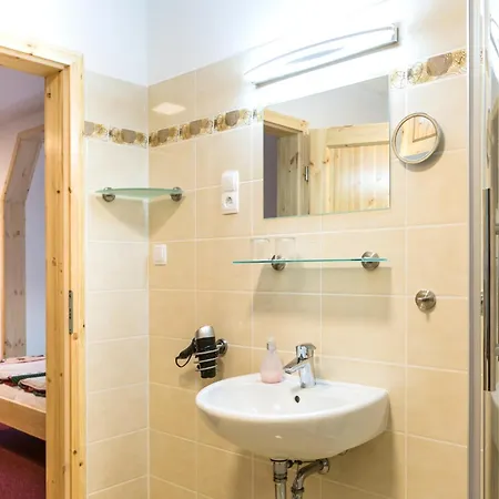 Hotel Waldhaeusel