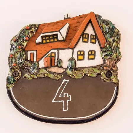 Waldhaeusel